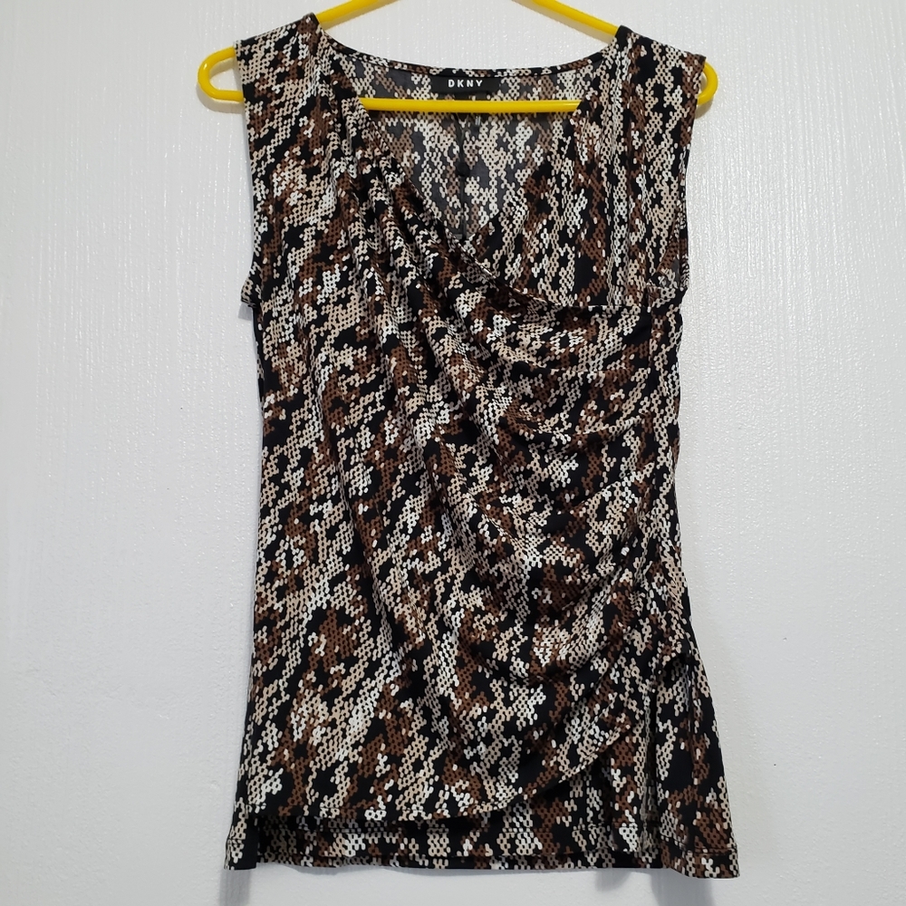 DKNY | Sleeveless brown & tan blouse